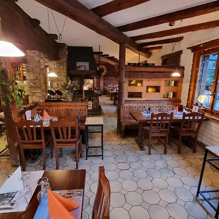 Ξενοδοχείο Le Catogne *