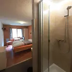Le Catogne Hotel *